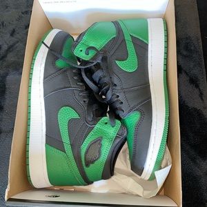 Pine green 1’s